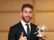 包含没毛病！中国球员，欧冠最佳！的词条