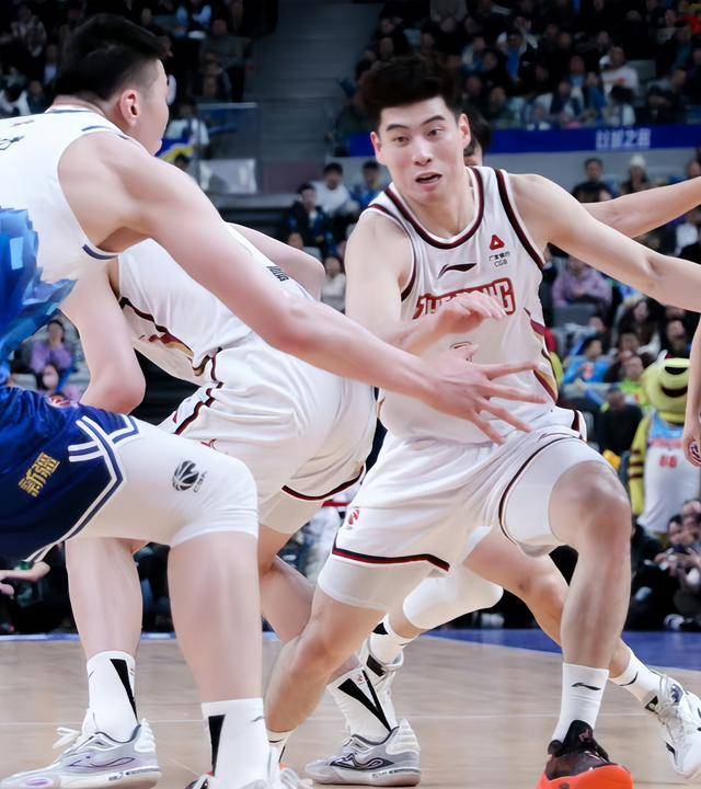 CBA季前赛新疆广汇vs浙江稠州前瞻：赵睿首秀引爆焦点战