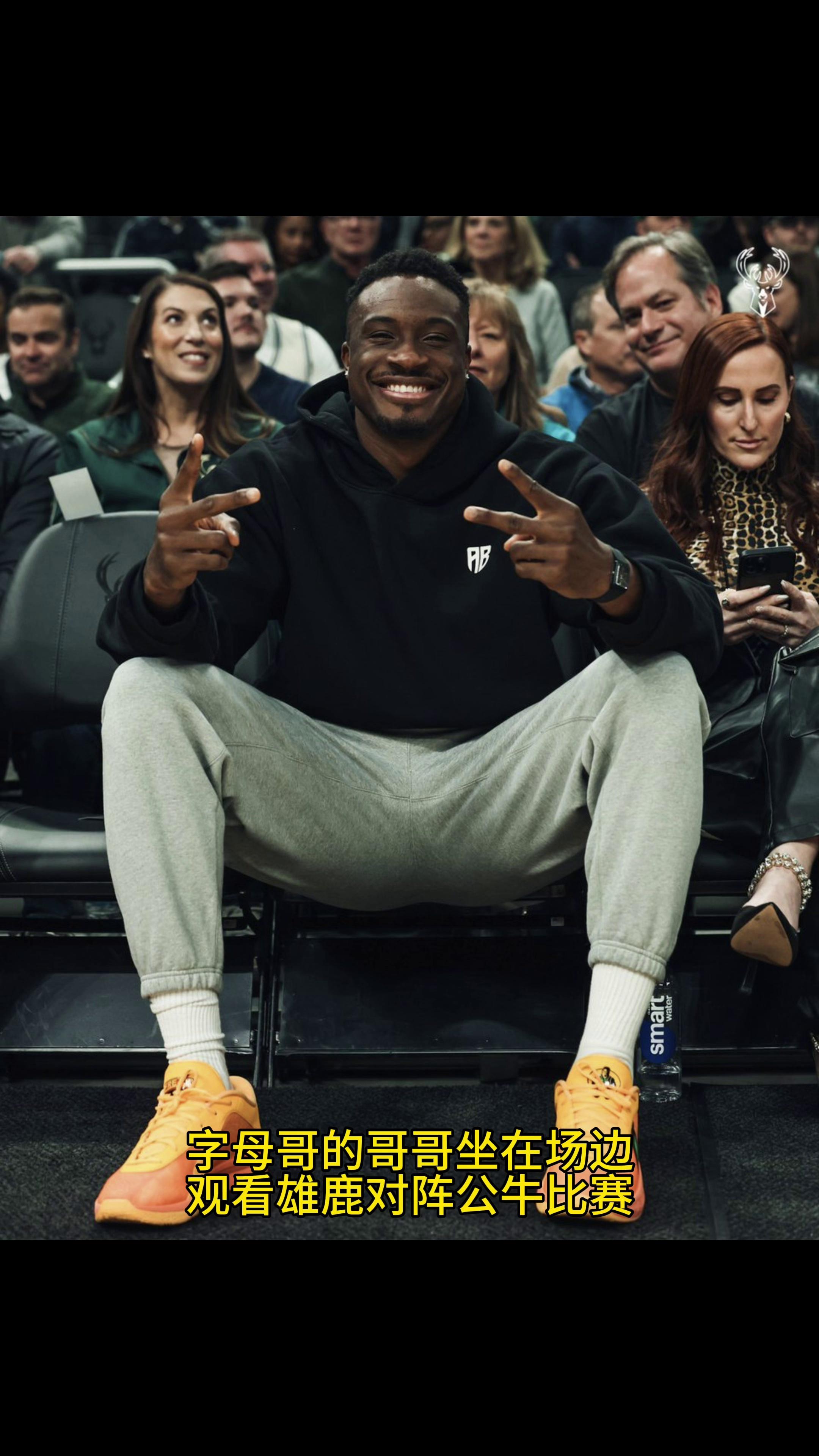 NBA-乔治训练受伤已接受左膝关节镜手术的简单介绍