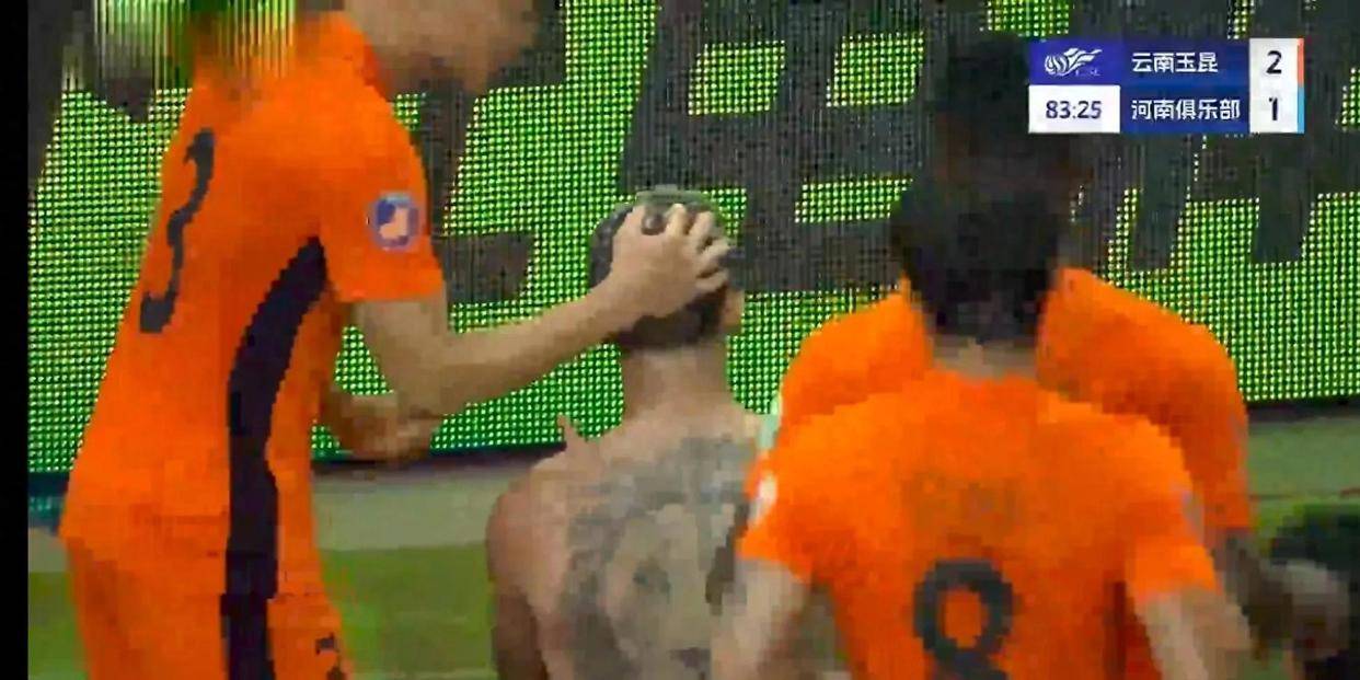中超-何超乌龙送礼恩里克中点玉昆2-1逆转河南