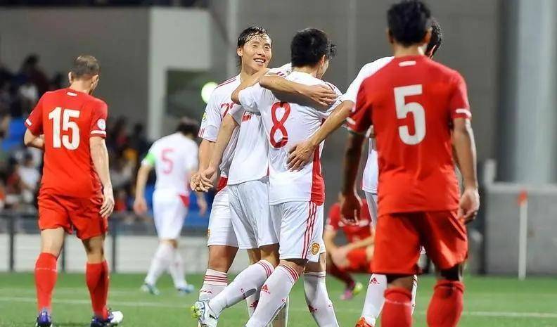 国际足坛：中国队击败对手，豪取胜仗