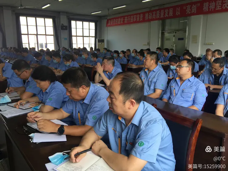 猛龙正面临重建压力，众将纷纷表态保持团结的简单介绍