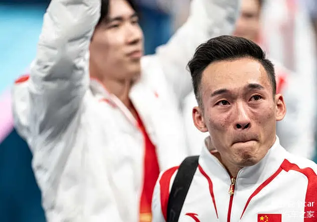 奋勇拼搏，瑞士代表队勇夺金牌