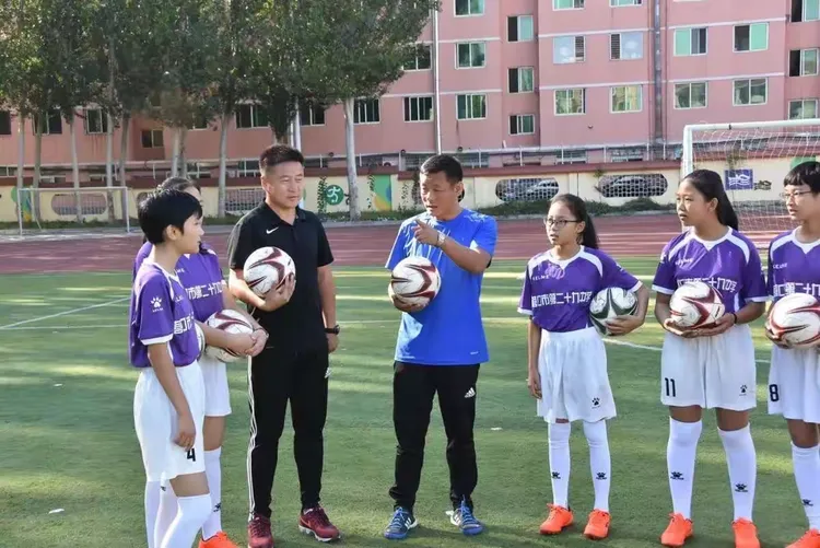 专家看法：女足建设需要规范